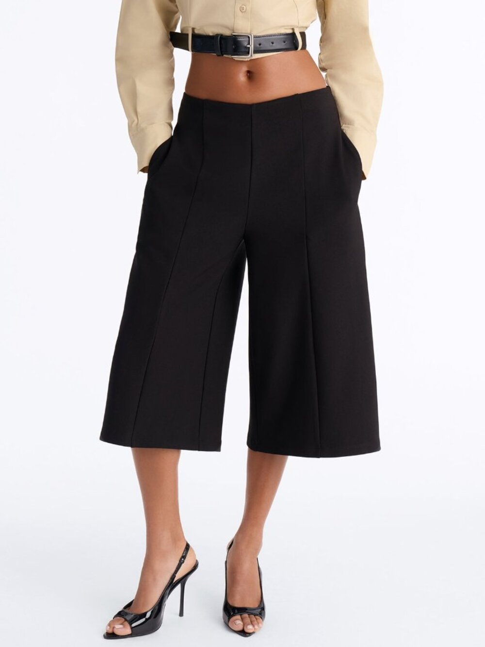 High Rise V Waist Culotte